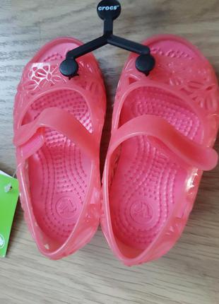 Красивые босоножки, кроксы, для девочки, crocs, р.22- 23.5 фото