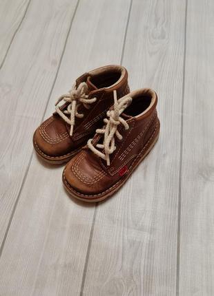 Крутые кожаные ортопедические kickers 25р. унисекс