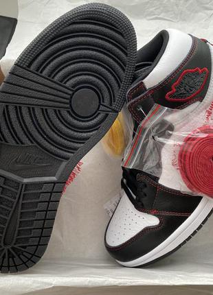 Jordan 1 retro high defiant white black red gym3 фото