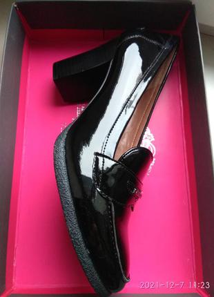 Чёрные туфли vince camuto