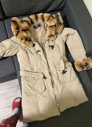 Куртка зимняя с натуральной опушкой съёмной