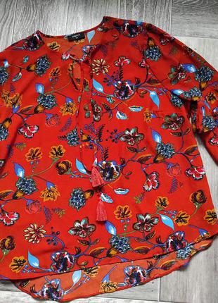 Блуза в квітковий принт 20 розмір