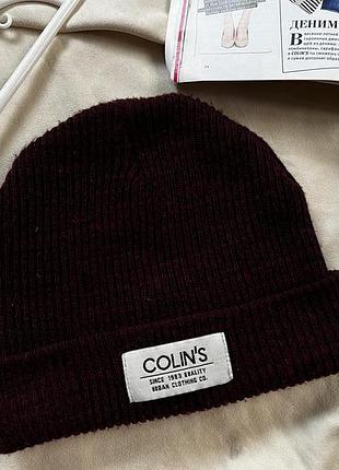 Марсаловая шапка від colins , бордова шапочка