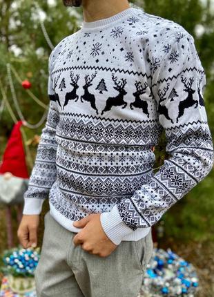 Новогодний мужской свитер5 фото
