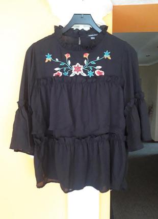 Гарна Блузка