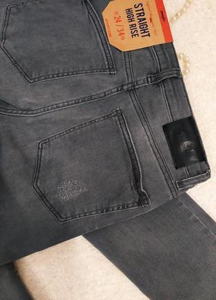 Стильные черные джинсы3 фото