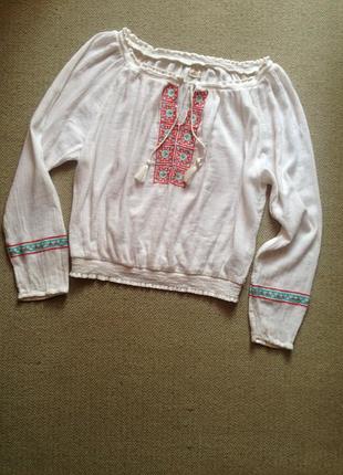 Нова вишивань,фірмова,про m