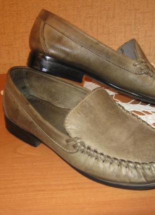 Кожаные женские лоферы