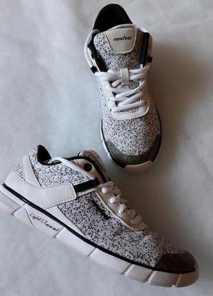 Кросівки newfeel