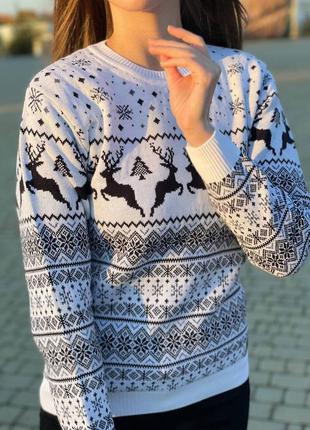 Теплий новорічний светр з принтом парний жіночий та чоловічий7 фото