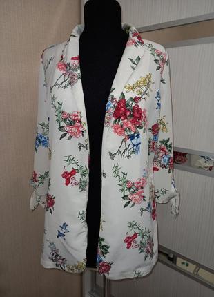 Пиджак накидка в цветочный принт 🤍🌺1 фото