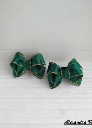 Ошатні маленькі бантики для дівчаток.