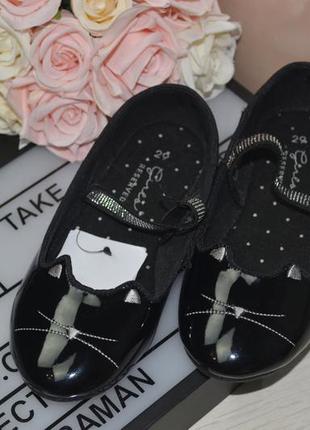 25/26/29/31/32 размер новые фирменные лаковые балетки туфли котики котик reserved