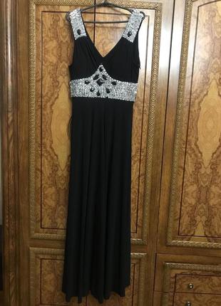 Вечірнє плаття