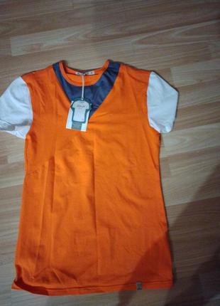 Ярка футболка