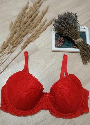Бюстгальтер ажурний шикарний