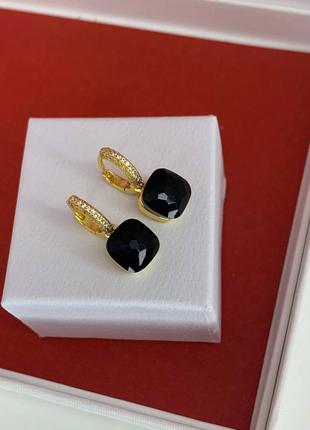Брендовые серьги в позолоте с чёрным камнем