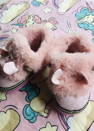 Тапочки, пінетки 6