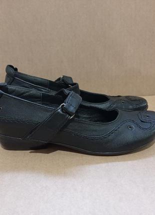 Туфлі жіночі шкіряні 36р.