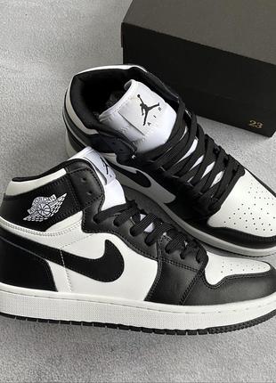 Чоловічі кросівки Air jordan