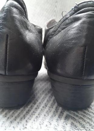 Жіночі чорні шкіряні туфлі на повну ногу на липучці 38р4 фото