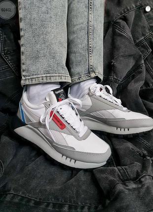 Кроссовки женские reebok leather legacy