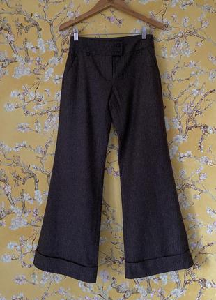 Стильные брюки шерсти