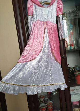 Плаття, комтюм карнавальний