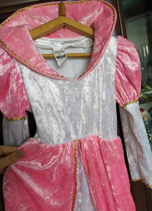 Плаття, комтюм карнавальний