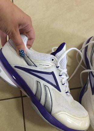 Кросівки reebok easy tone 39