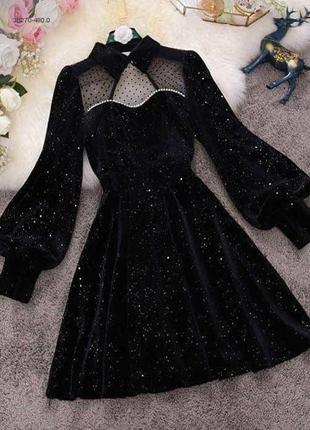 Чёрное вечернее платье с люрексом