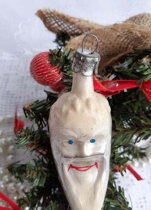 Мужская футболка от бренда hope хлопковая белого цвета