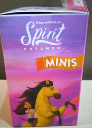 Ігровий набір-сюрприз mattel spirit untamed minis - конячка і міні-лялечка з трьома аксесуарами4 фото