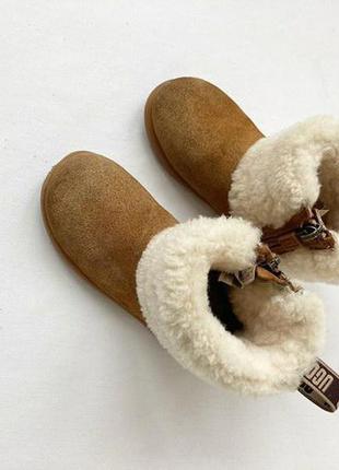 Ugg уггі2 фото