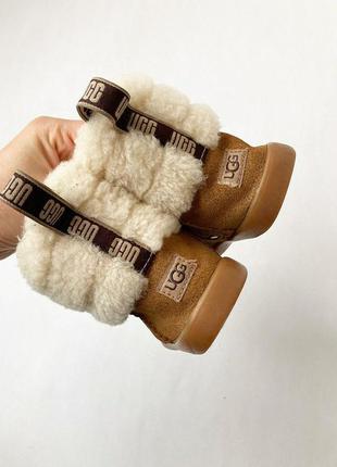 Ugg уггі3 фото