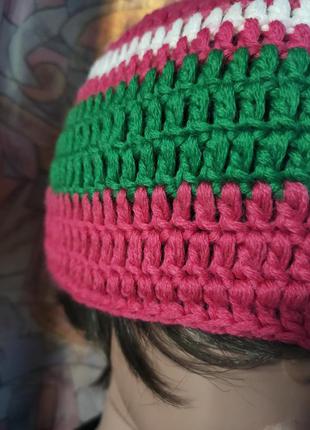 Вязаная шапка в полоску с помпоном для туризма unisex crochet cap jack wolfskin4 фото