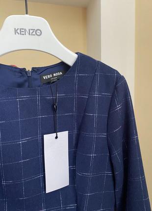 Шерстяное актуальное платье клеш рукав в клетку зимние теплое vero moda2 фото