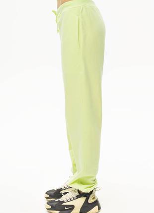 Спортивный костюм с широкими штанами цвета светлый лайм colo9 фото