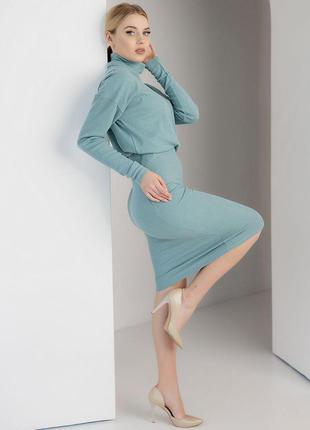 Теплый бирюзовый женский костюм из трикотажа ангора-рубчик: джемпер и юбка 42-482 фото