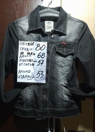 Джинсовый брендовый пиджак.2 фото