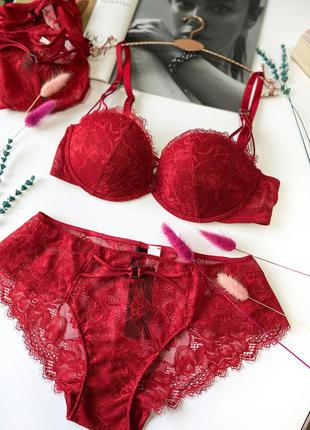 Intimissimi комплект белья бюстгальтер