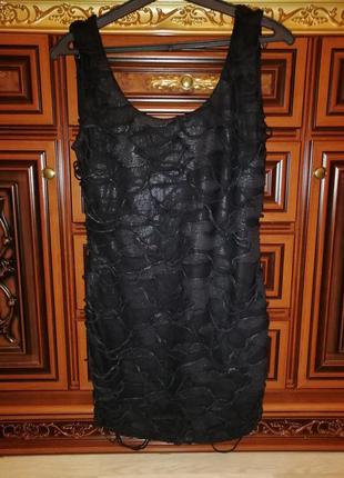 Платье короткое нарядное стильное с открытой спиной1 фото