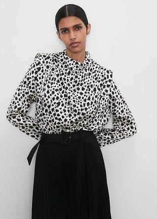 Блуза из плотного шифона "zara"