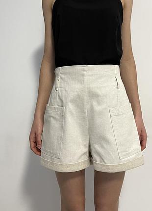 Шорты в стиле jacquemus