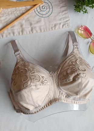 Бюстгальтер беж m&amp;s 80b/75c