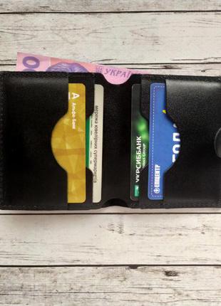 Ультратонкое кожаное мужское портмоне кошелек на кнопке без монетницы3 фото