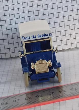 Масштабная модель моделька машинка вантажівка іграшка хлопчикові чоловікові подарунок4 фото