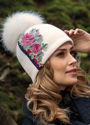 Супермодная шапка с нашивкой "розы" "белфорт1" - 000 белый