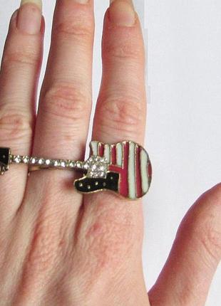 Кольцо на два пальца гитара в стразах, новое! арт. 805