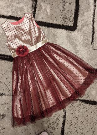 Шикарне плаття для дівчинки